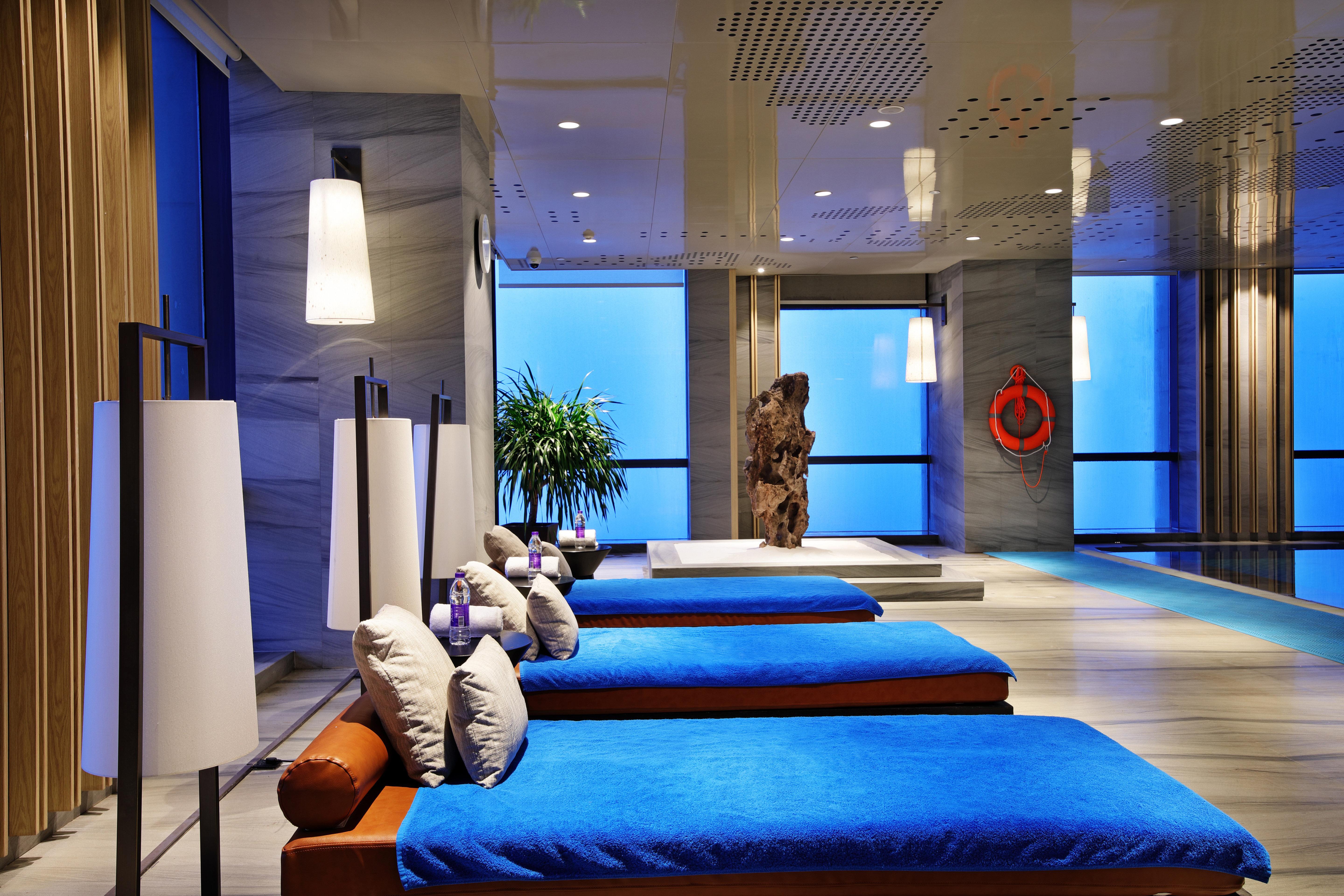 Hualuxe Wuxi Taihu Hotel Exterior foto