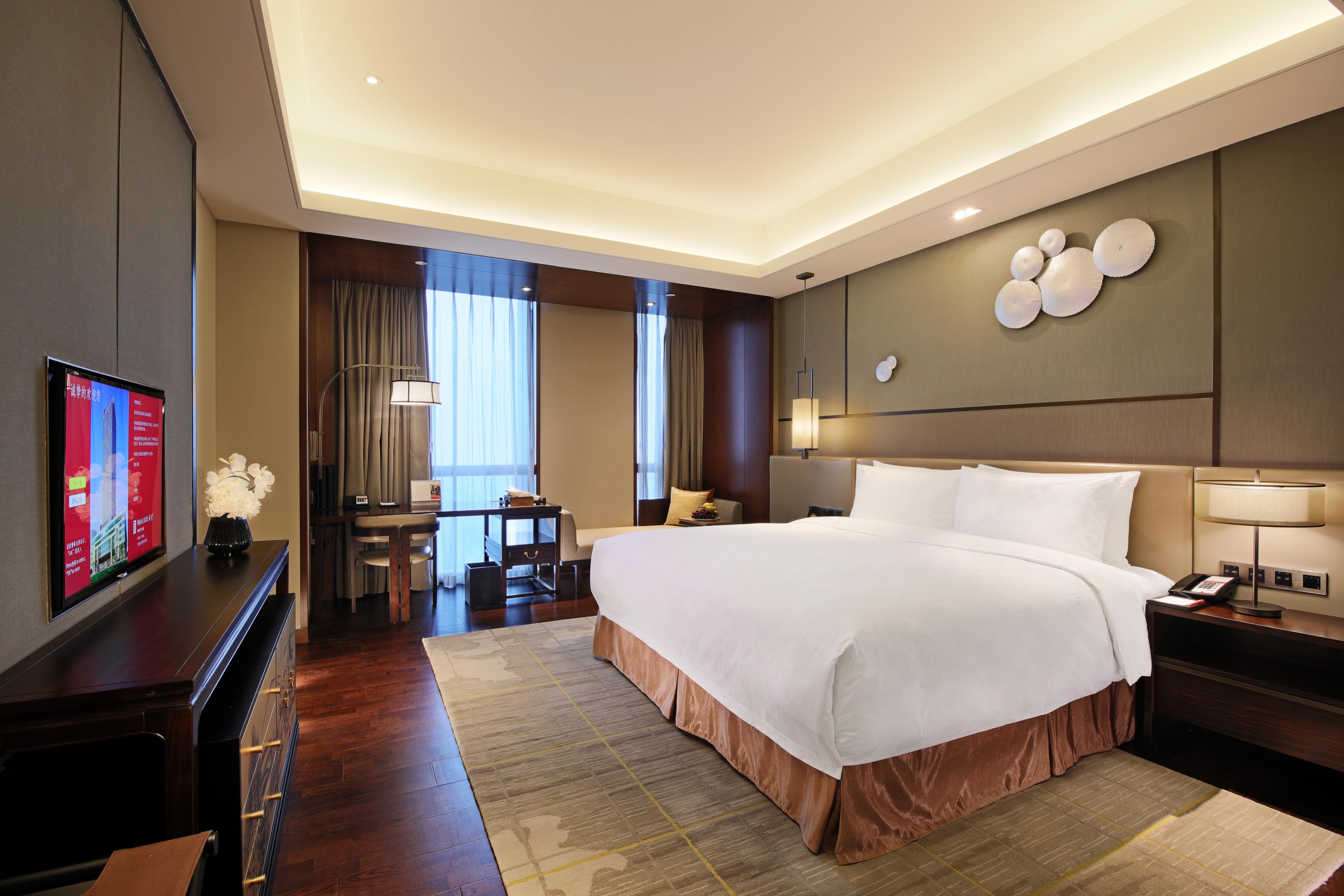 Hualuxe Wuxi Taihu Hotel Exterior foto